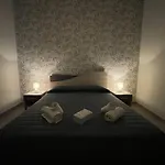 Il Vicoletto - Tassitani Vacanze Bed and breakfast 4*