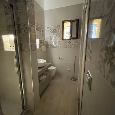 住宿加早餐酒店 Il Vicoletto - Tassitani Vacanze 科里利亚诺·卡拉布罗