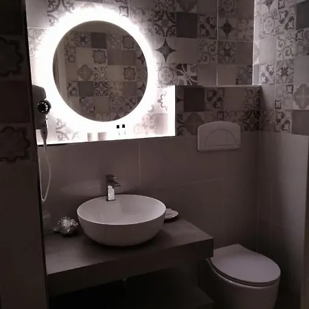 Il Vicoletto - Tassitani Vacanze 4*