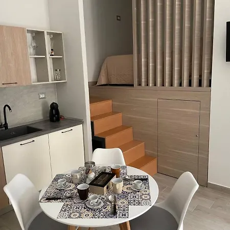 Frühstückspension Il Vicoletto - Tassitani Vacanze 4*